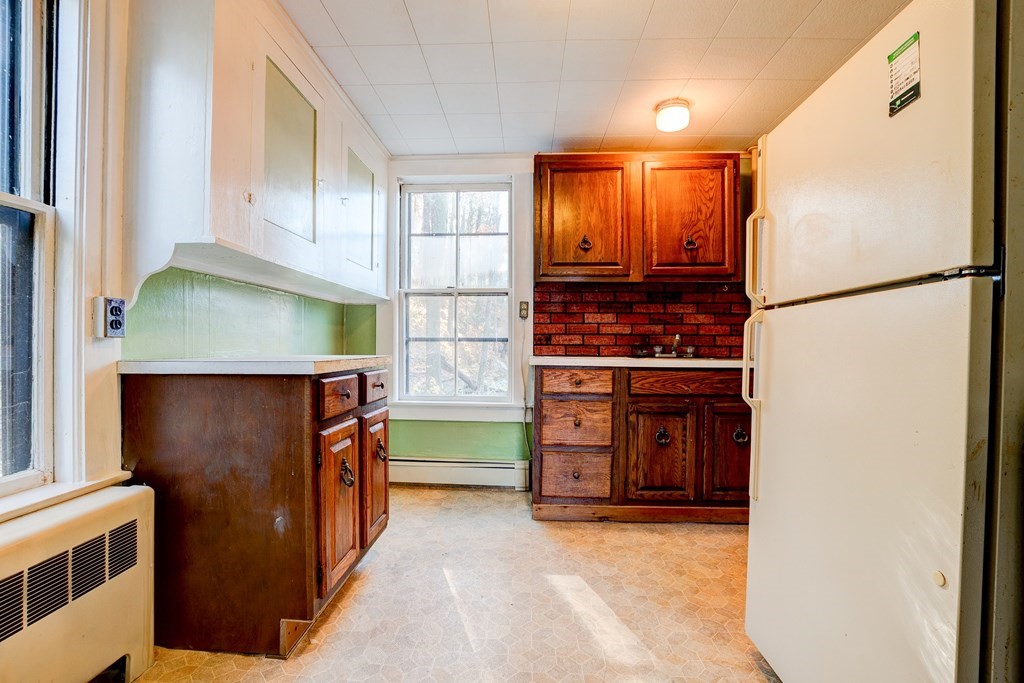1534 Main St Extension Athol, MA 01331 - Photo 5 of 42 Gallery Image 5
