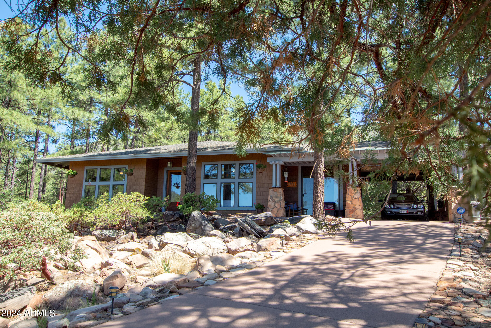 4533 Sundown Lane Pine, AZ 85544 - Photo 2 of 38 Sundown Ln - MLS-16