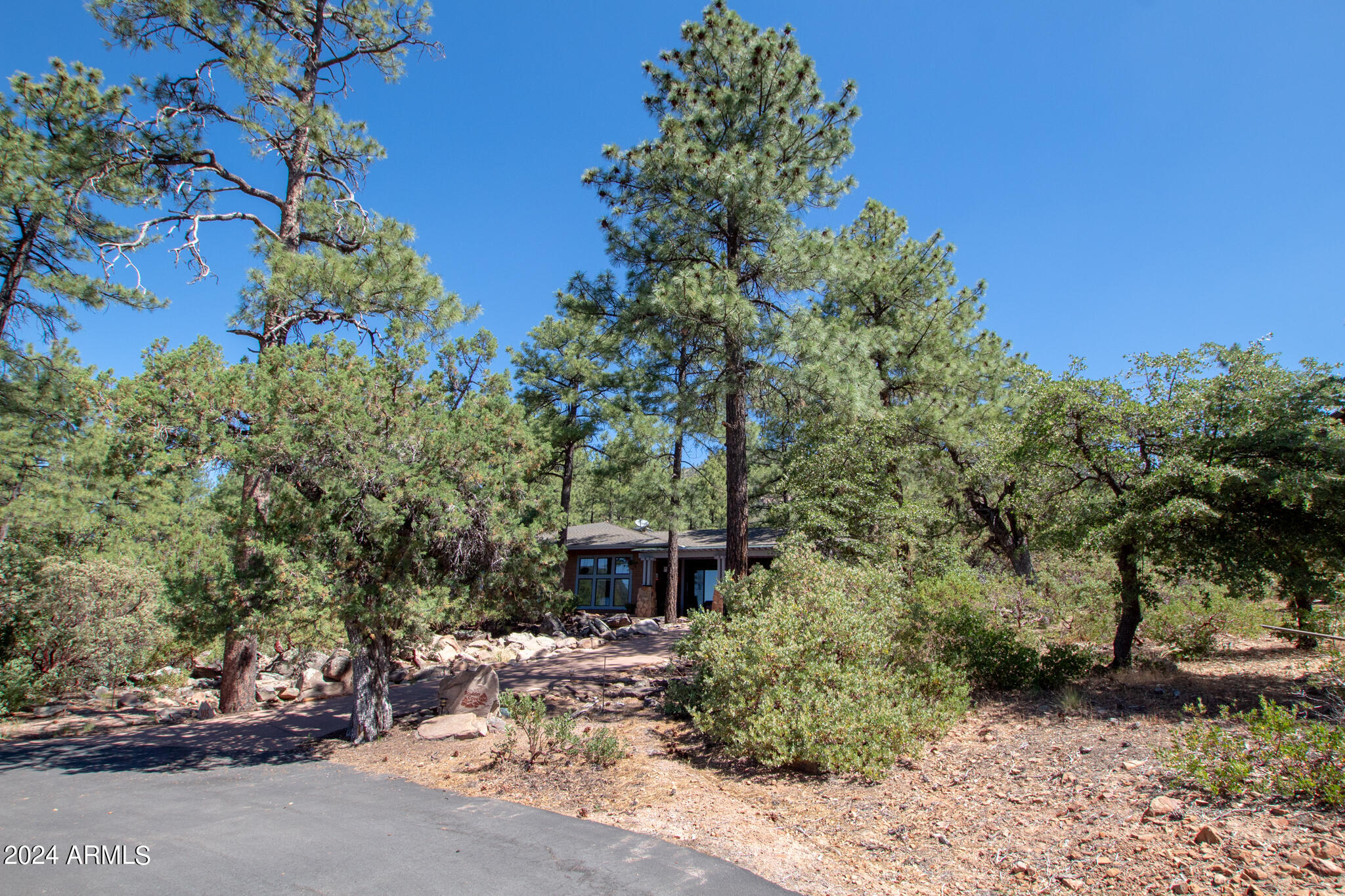 4533 Sundown Lane Pine, AZ 85544 - Photo 3 of 38 Set Back From the Street