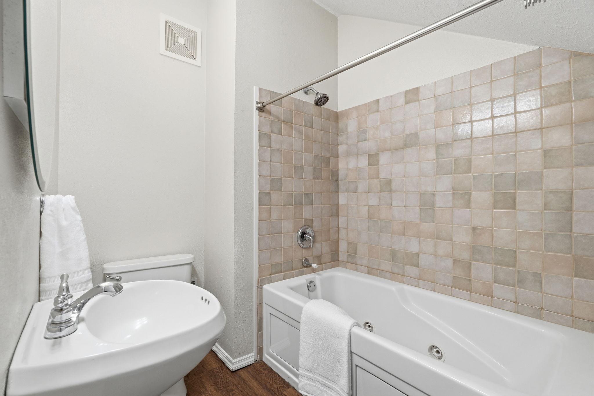 2800 Center Road Wayzata, MN 55391 - Photo 14 of 35 Gallery Image 14