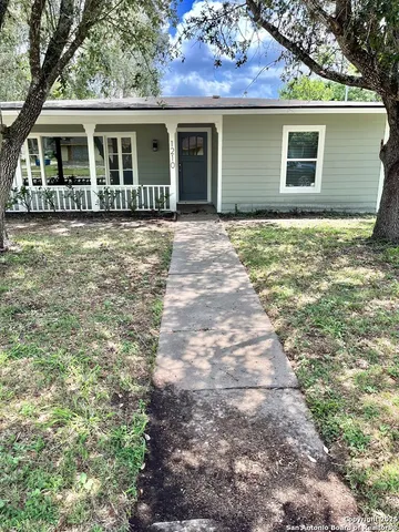 $269,500 | 1210 North Polk Street, Beeville, TX 78102