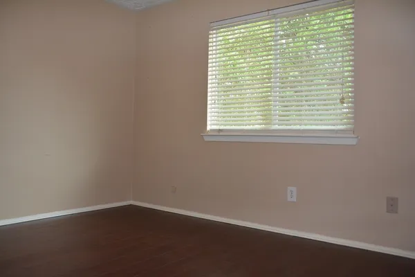 $2,100 | 3703 Embarcadero Drive, Houston, TX 77082