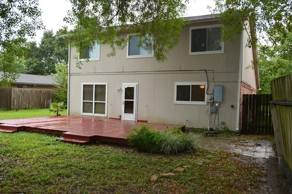 $2,100 | 3703 Embarcadero Drive, Houston, TX 77082