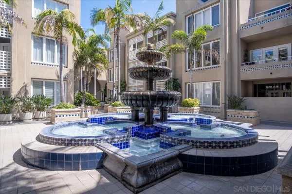 $4,300 | 3956 Nobel Drive, Unit 203, San Diego, CA 92122