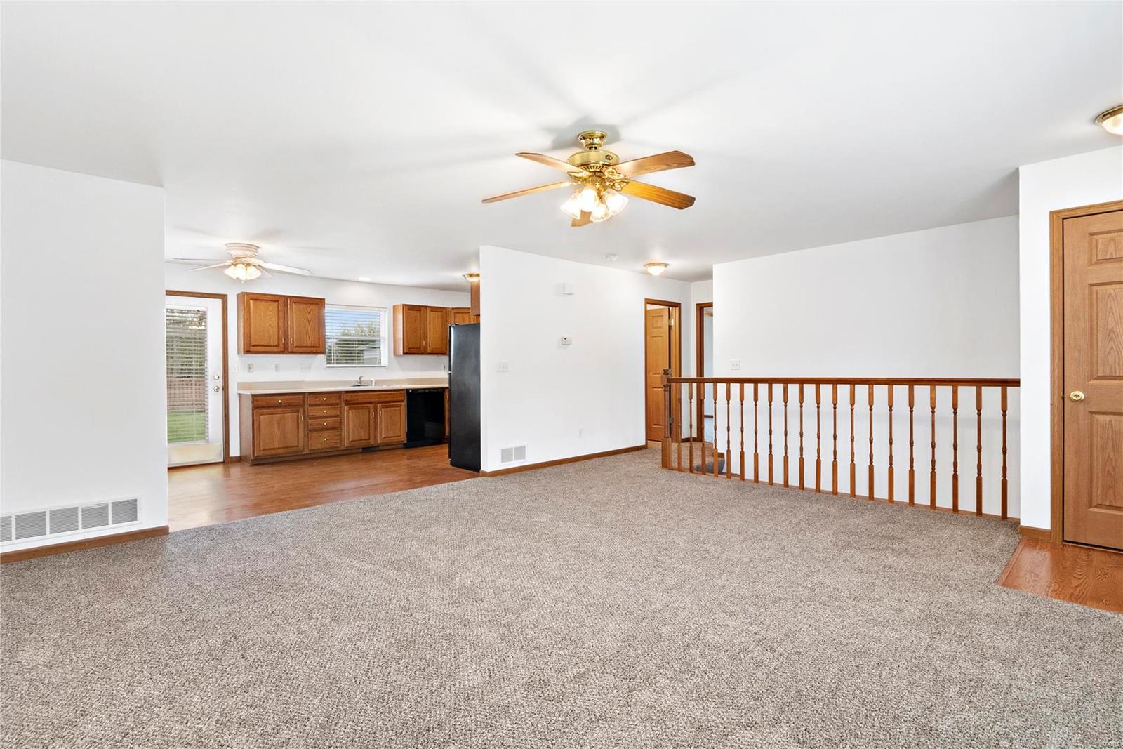 9864 Oak Grove School Road Lebanon, IL 62254 - Photo 9 of 30