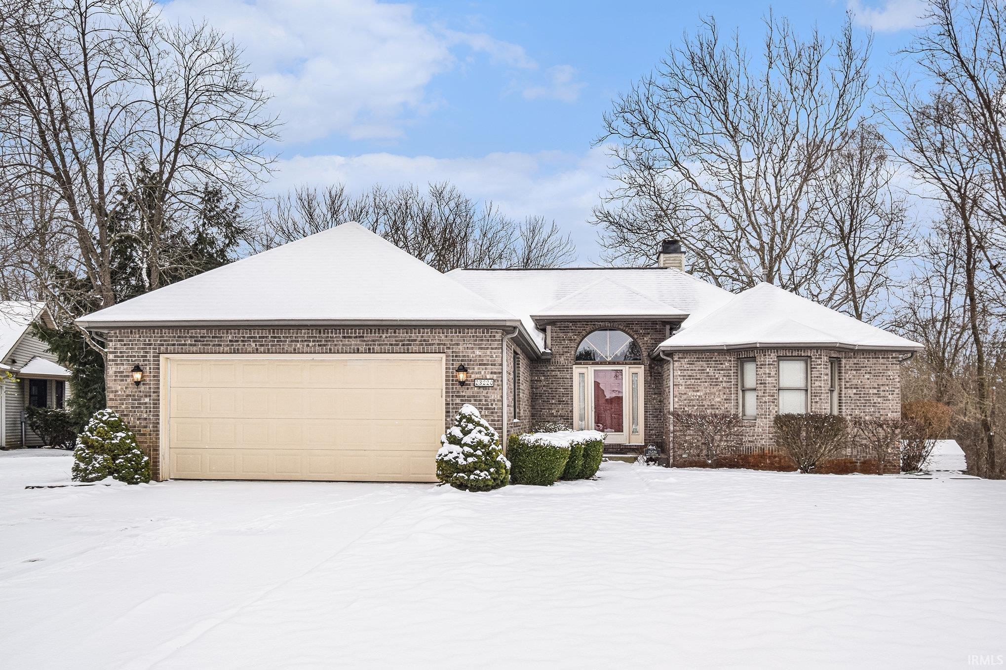 23220 Spring Creek Trail Elkhart, IN 46516 - Photo 2 of 27