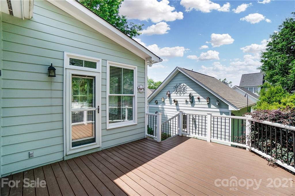 3233 Colonel Springs Way Fort Mill, SC 29708 - Photo 44 of 48 a view of a house with a roof deck
