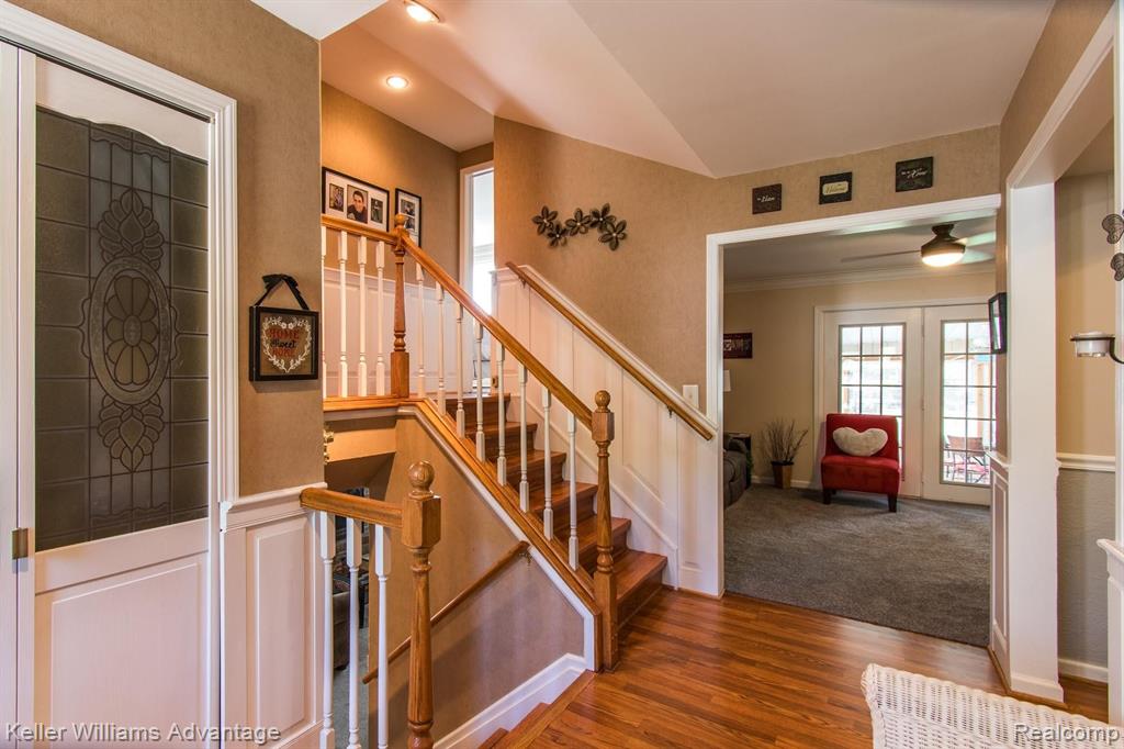 43627 Arlington Road Canton, MI 48187 - Photo 3 of 56