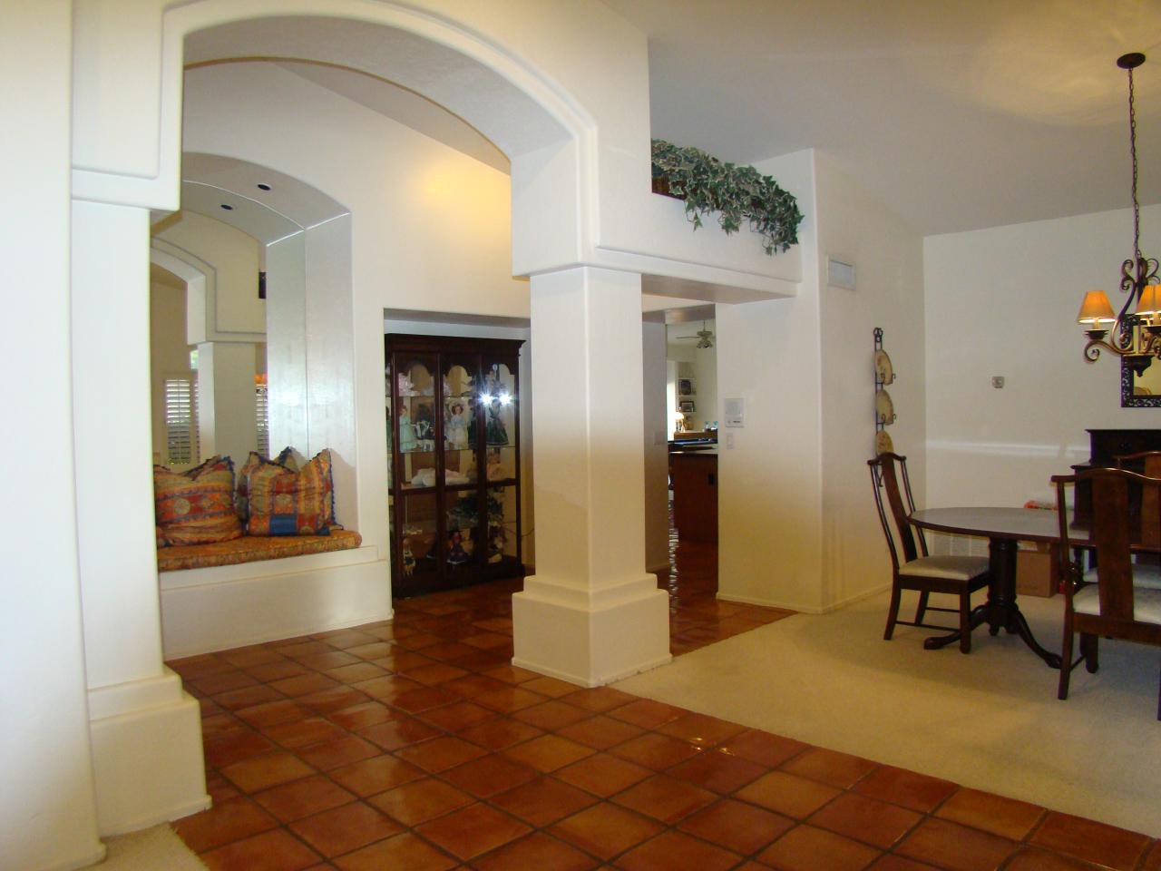 4716 East Hearn Road Phoenix, AZ 85032 - Photo 2 of 14 Welcome Home!