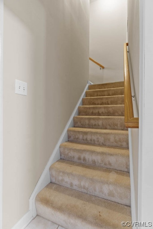 11609 Hillside Road Chester, VA 23831 - Photo 25 of 32 a view of entryway