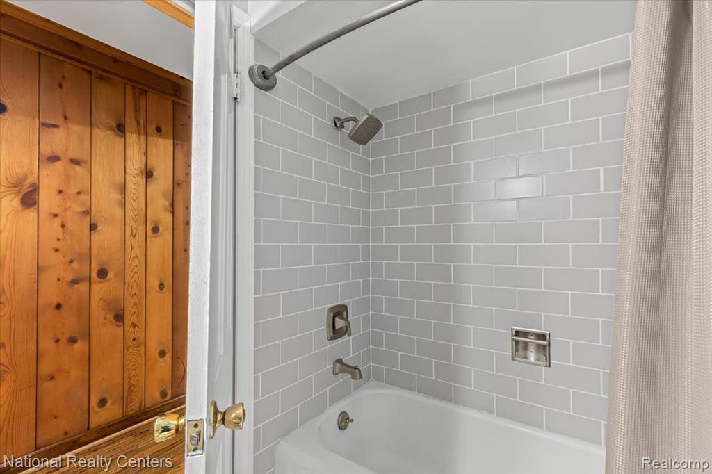 6633 28 Mile Road Washington, MI 48094 - Photo 36 of 48