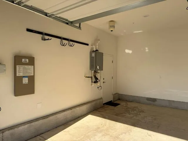 $569,888 | 8881 Solo Way, Elk Grove, CA 95757