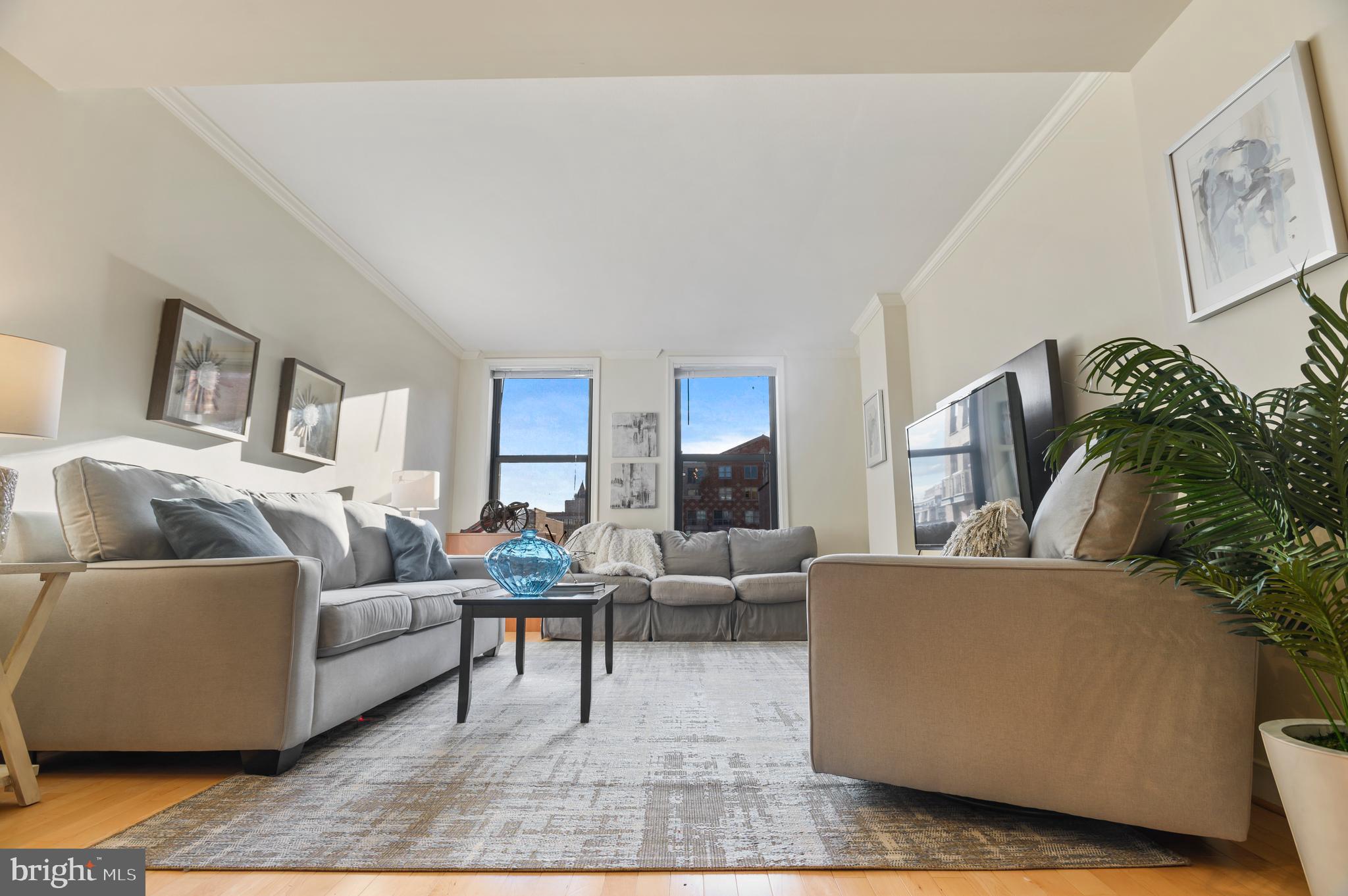 631 D Street Northwest, Unit 841 Washington, DC 20004 - Photo 3 of 90