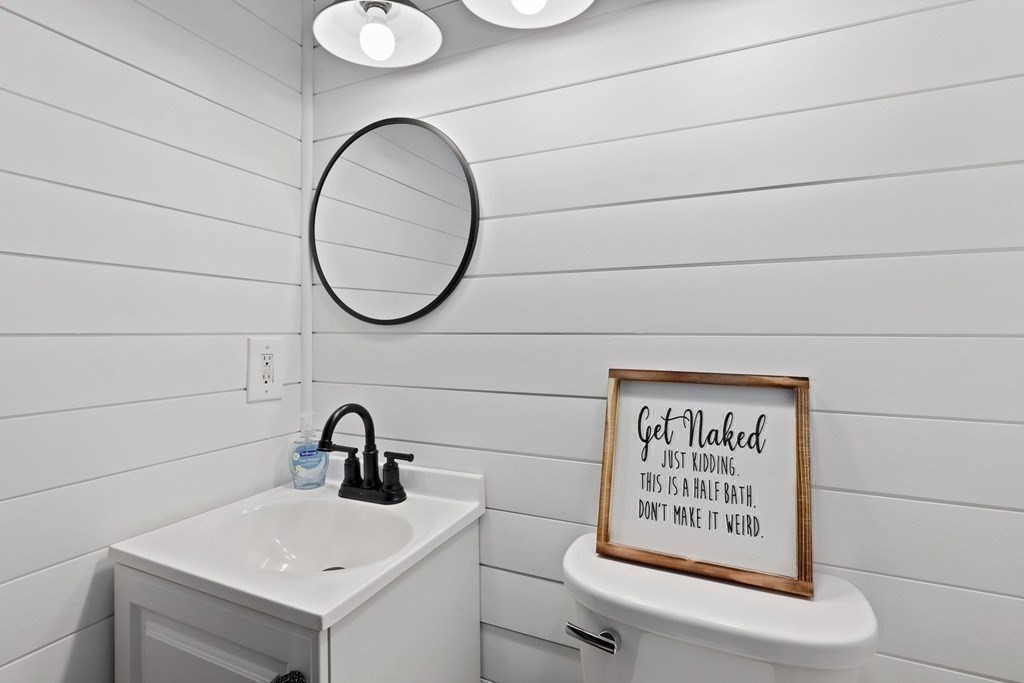 43 Wenlock Road, Unit 43 Boston, MA 02122 - Photo 10 of 23