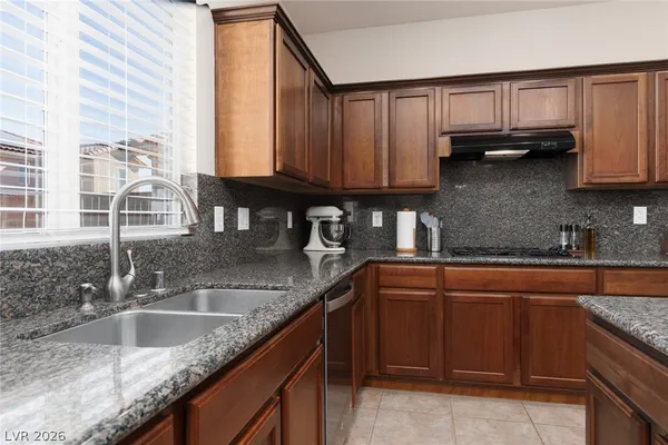 $575,000 | 9270 Wildcat Hill Court, Las Vegas, NV 89178