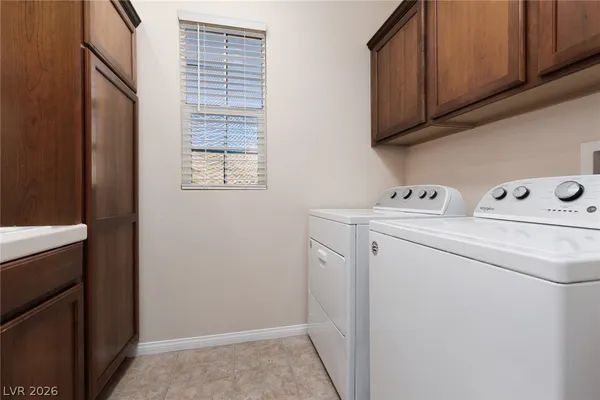 $575,000 | 9270 Wildcat Hill Court, Las Vegas, NV 89178