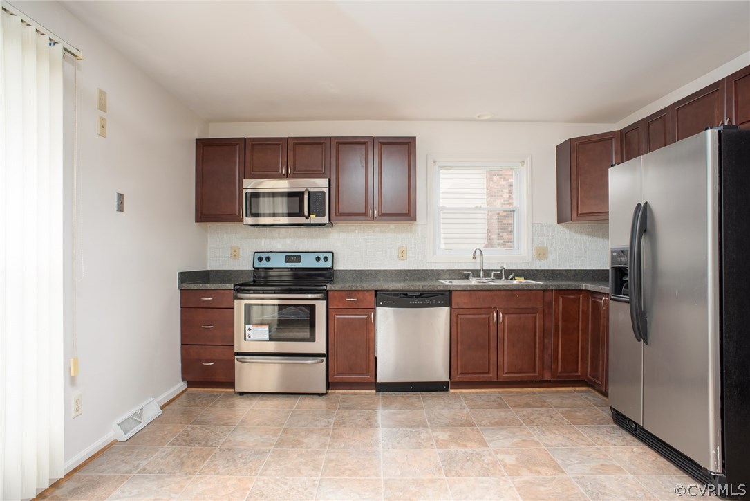 10903 Baxter Road Glen Allen, VA 23060 - Photo 8 of 11 Gallery Image 8