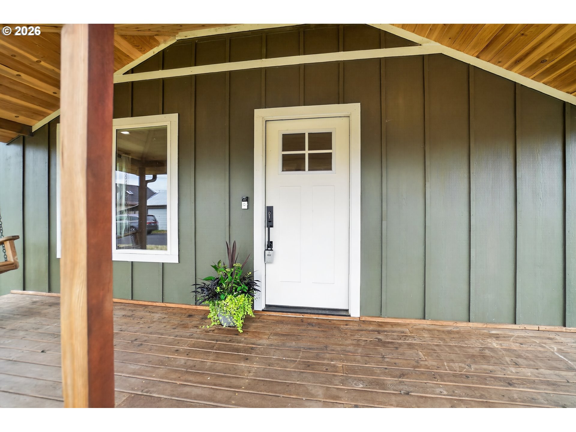 502 East 4th Street Molalla, OR 97038 - Photo 2 of 35 Porch