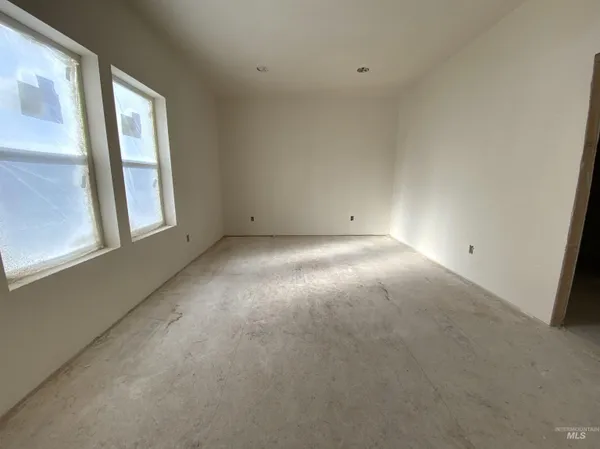 $349,000 | 402 Highline Lane, Potlatch, ID 83855