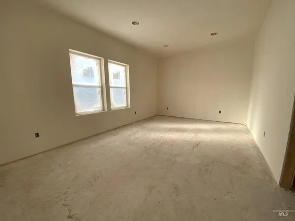 $349,000 | 402 Highline Lane, Potlatch, ID 83855