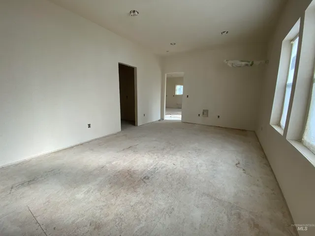 $349,000 | 402 Highline Lane, Potlatch, ID 83855