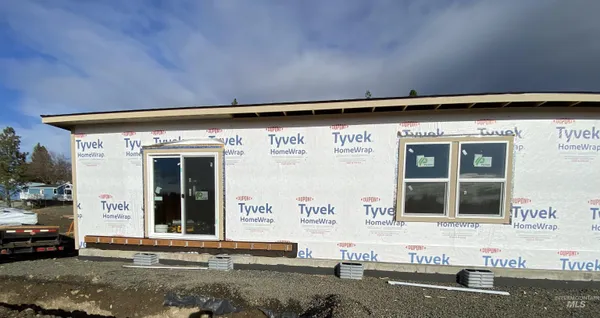 $349,000 | 402 Highline Lane, Potlatch, ID 83855