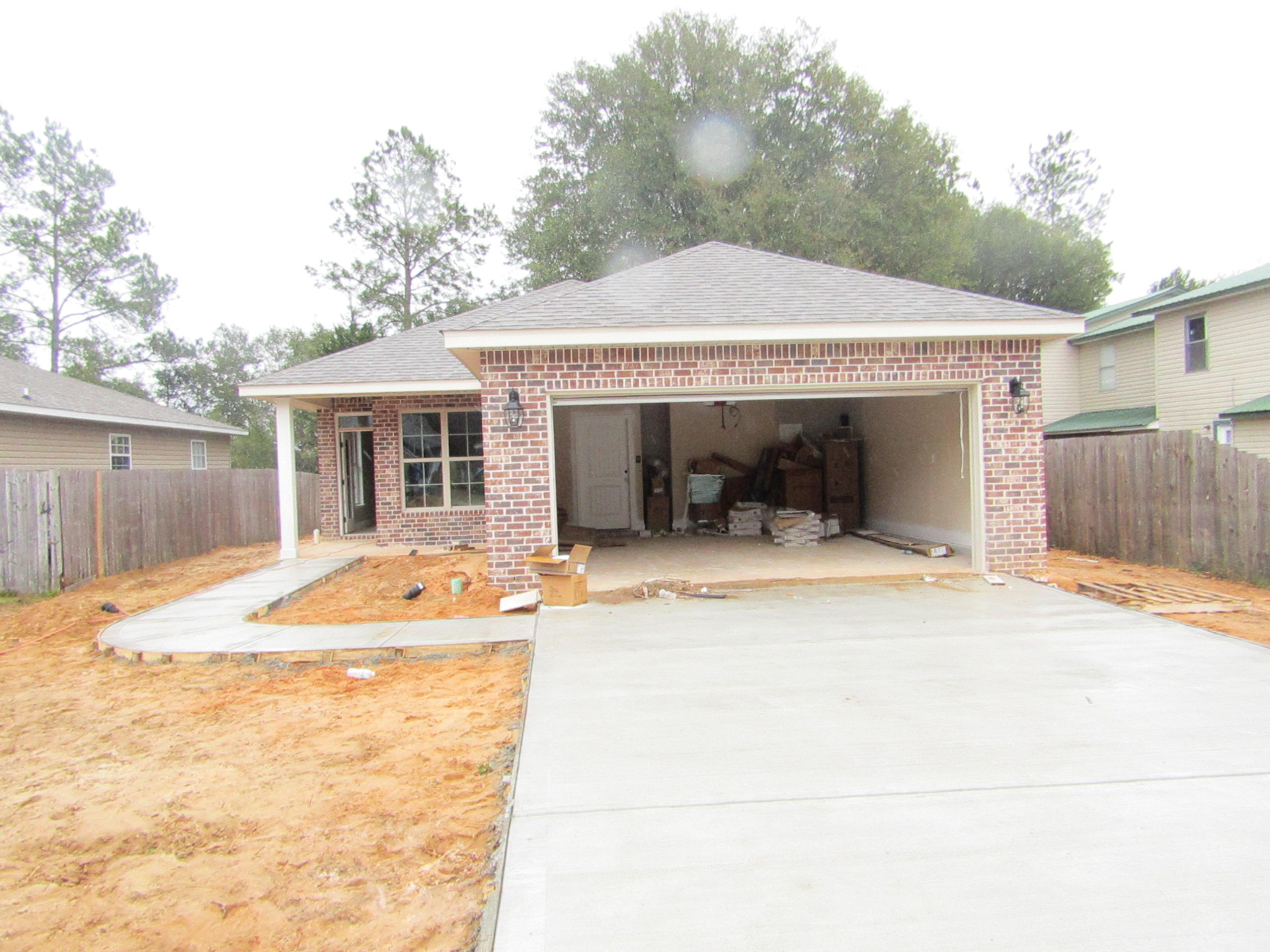 236 January Court Crestview, FL 32539 - Photo 2 of 14 Gallery Image 2