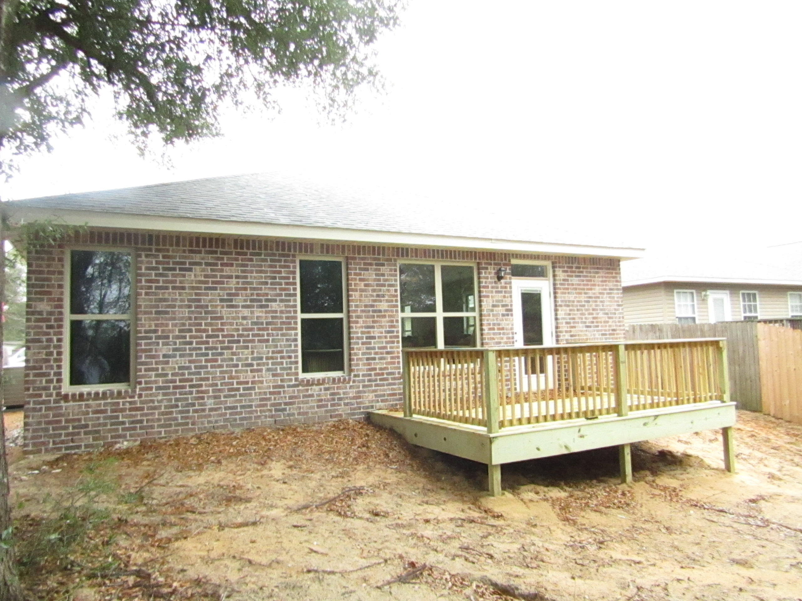 236 January Court Crestview, FL 32539 - Photo 3 of 14 Gallery Image 3