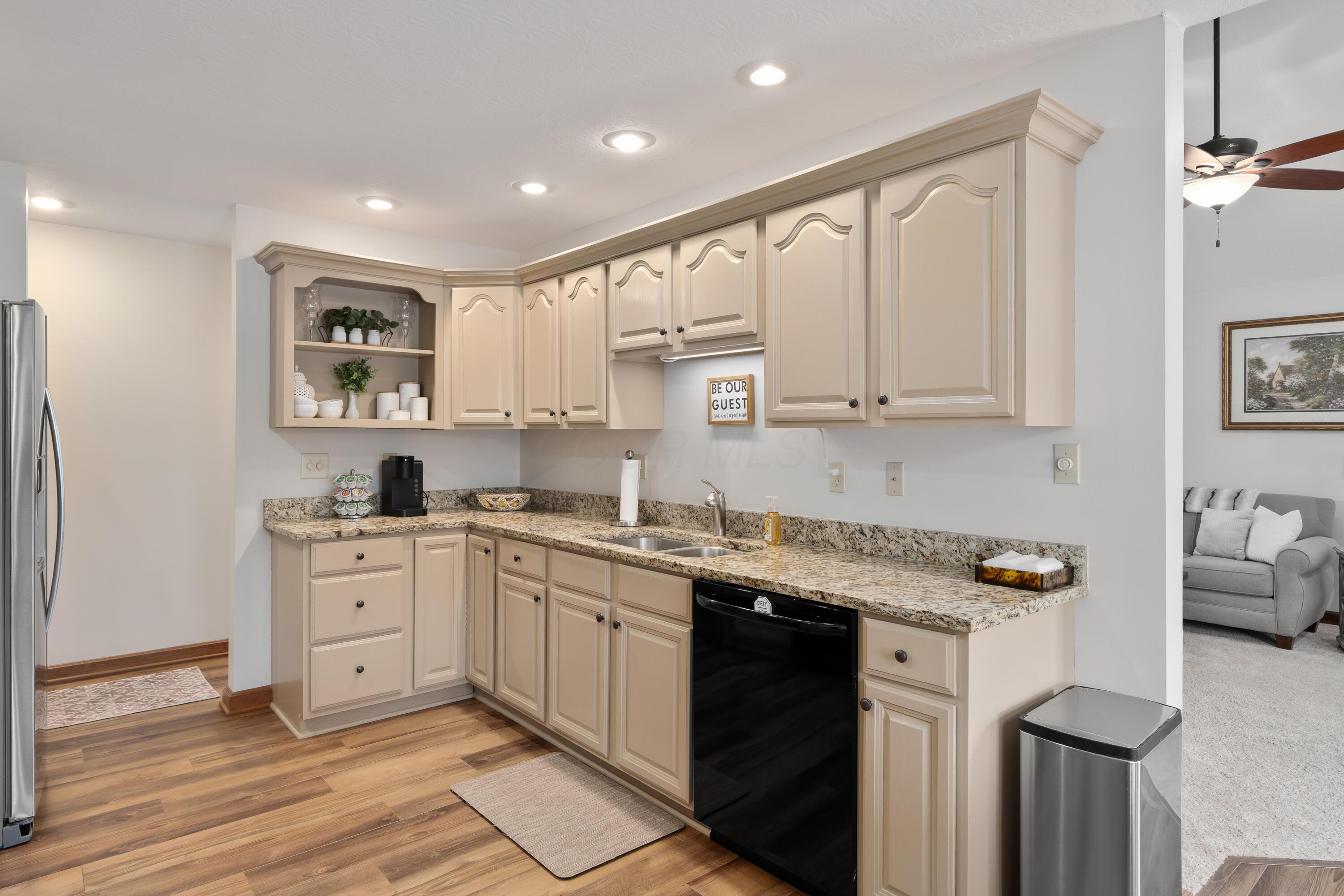 1007 Ridge Drive Circleville, OH 43113 - Photo 11 of 46 1007 Ridge Dr_12
