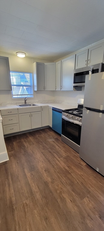 4 Pleasant Street Wakefield, MA 01880 - Photo 2 of 25
