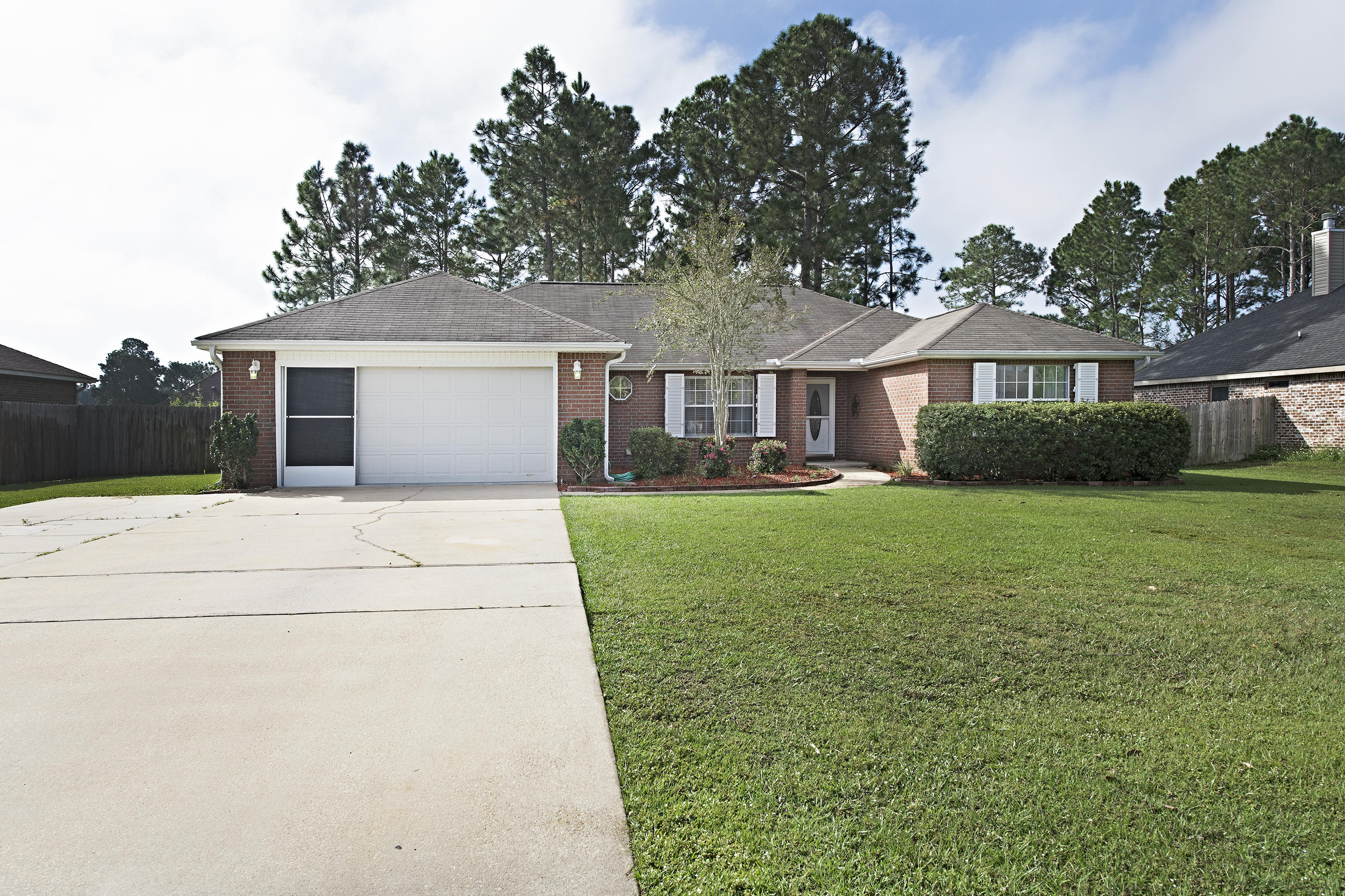 7583 Woodmont Road Navarre, FL 32566 - Photo 35 of 38 Gallery Image 35