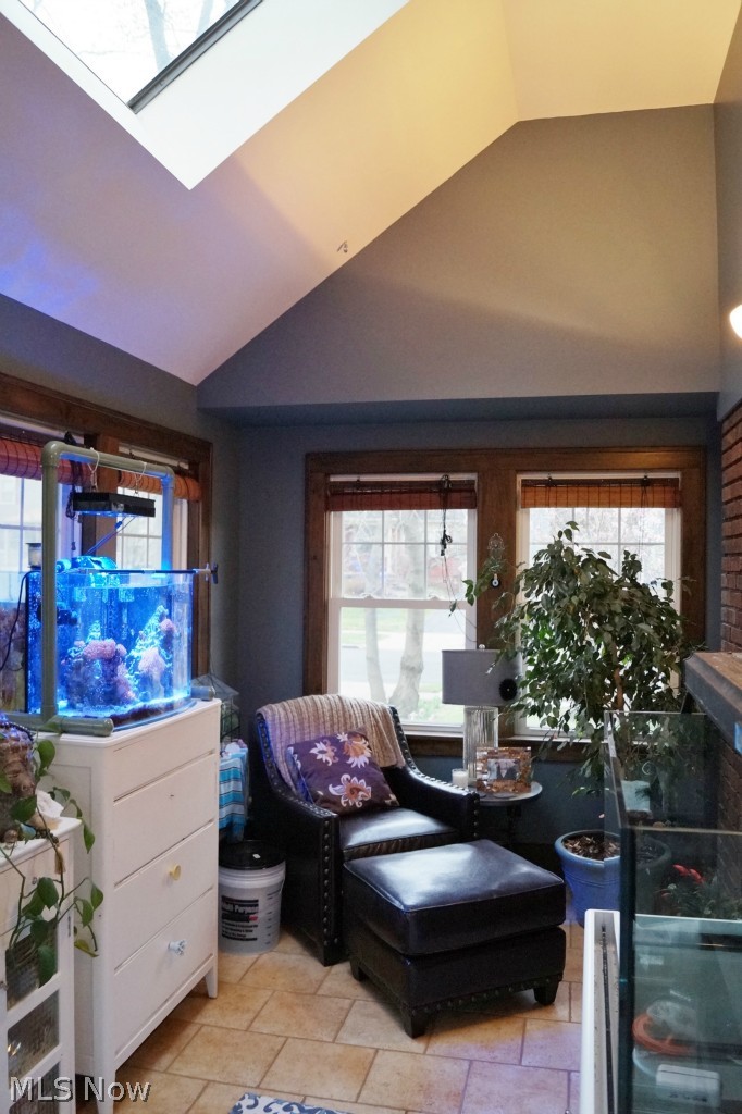 3373 Clarendon Road Cleveland Heights, OH 44118 - Photo 7 of 23 Gallery Image 7