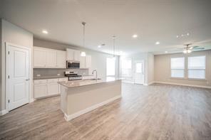 744 Shepperton Way Fort Worth, TX 76247 - Photo 6 of 15