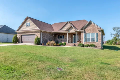 $475,000 | 2614 Etna Drive, Chapel Hill, TN 37034
