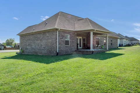 $475,000 | 2614 Etna Drive, Chapel Hill, TN 37034