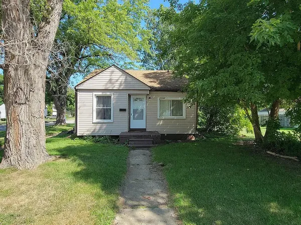 $1,385 | 26548 Eton Avenue, Dearborn Heights, MI 48125