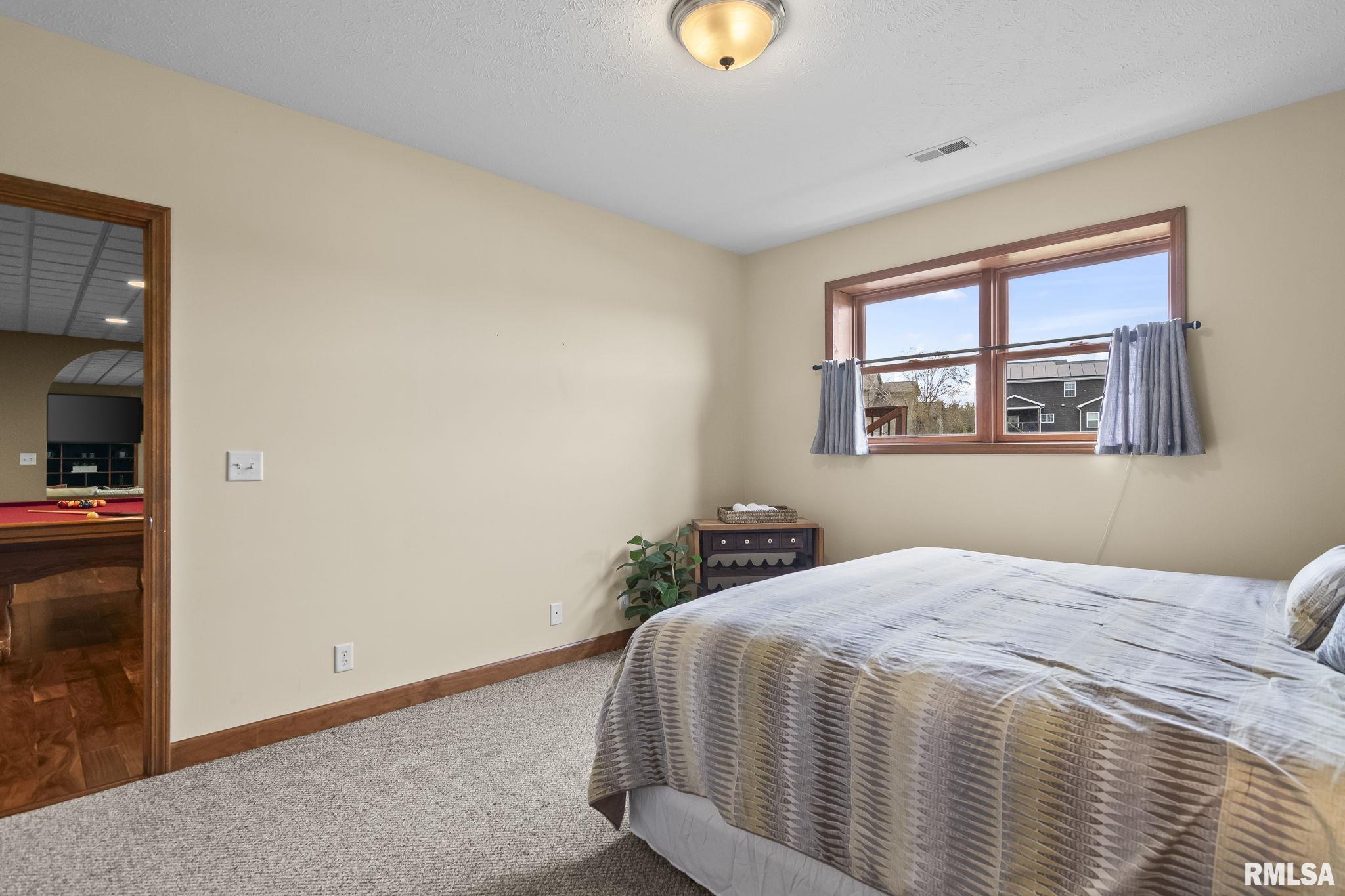 6421 Winterberry Lane Springfield, IL 62712 - Photo 38 of 54