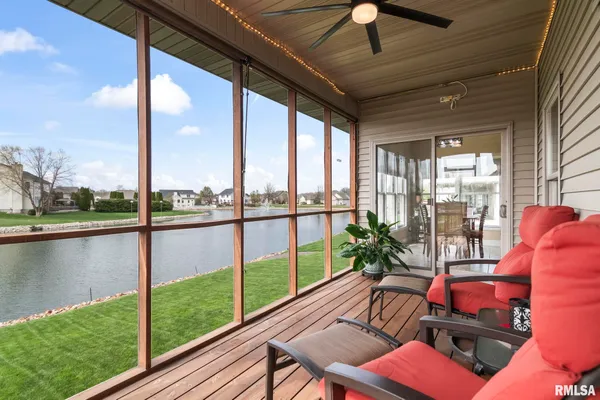 $500,000 | 6421 Winterberry Lane, Springfield, IL 62712