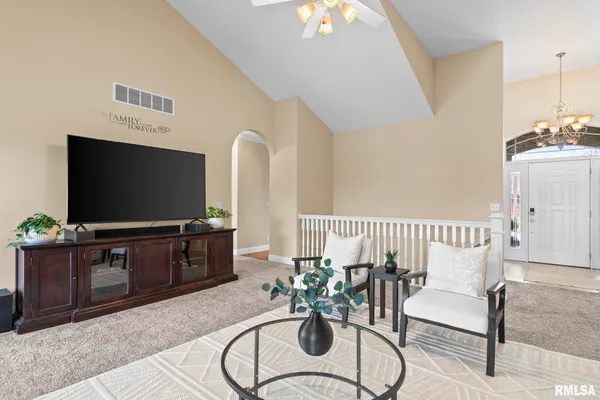 $500,000 | 6421 Winterberry Lane, Springfield, IL 62712