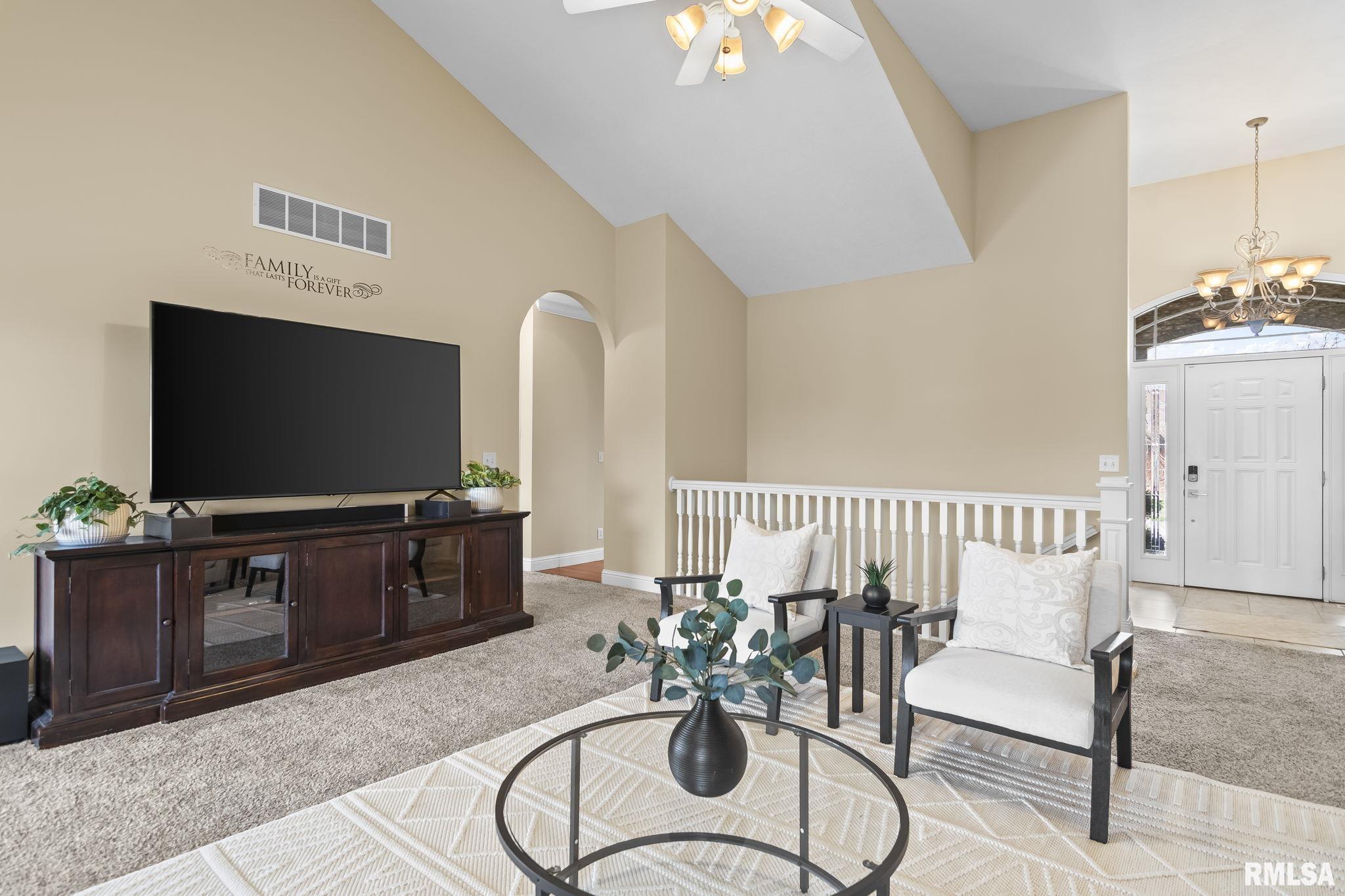 6421 Winterberry Lane Springfield, IL 62712 - Photo 4 of 54