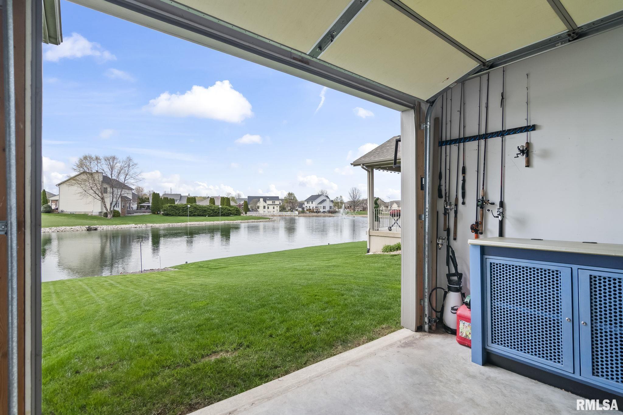 6421 Winterberry Lane Springfield, IL 62712 - Photo 41 of 54