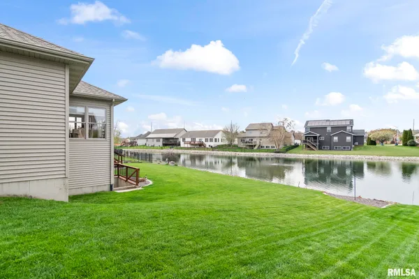 $500,000 | 6421 Winterberry Lane, Springfield, IL 62712