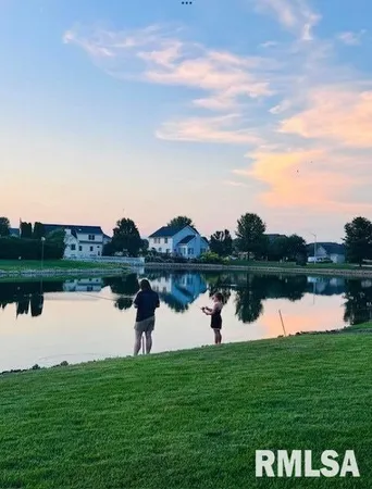 $500,000 | 6421 Winterberry Lane, Springfield, IL 62712