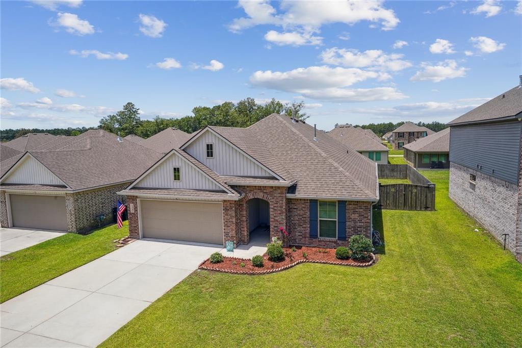 75729 Rickelin Drive Covington, LA 70435 - Photo 2 of 18 Gallery Image 2