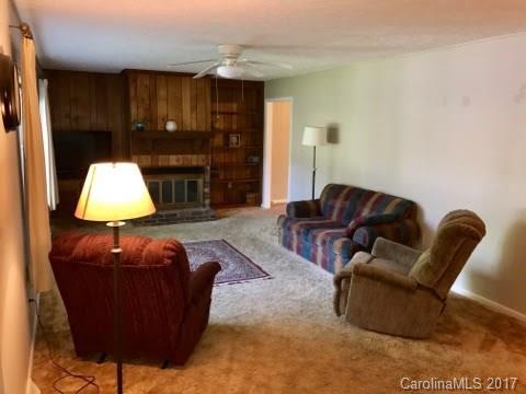 123 Underhill Road Hendersonville, NC 28792 - Photo 8 of 17 Gallery Image 8