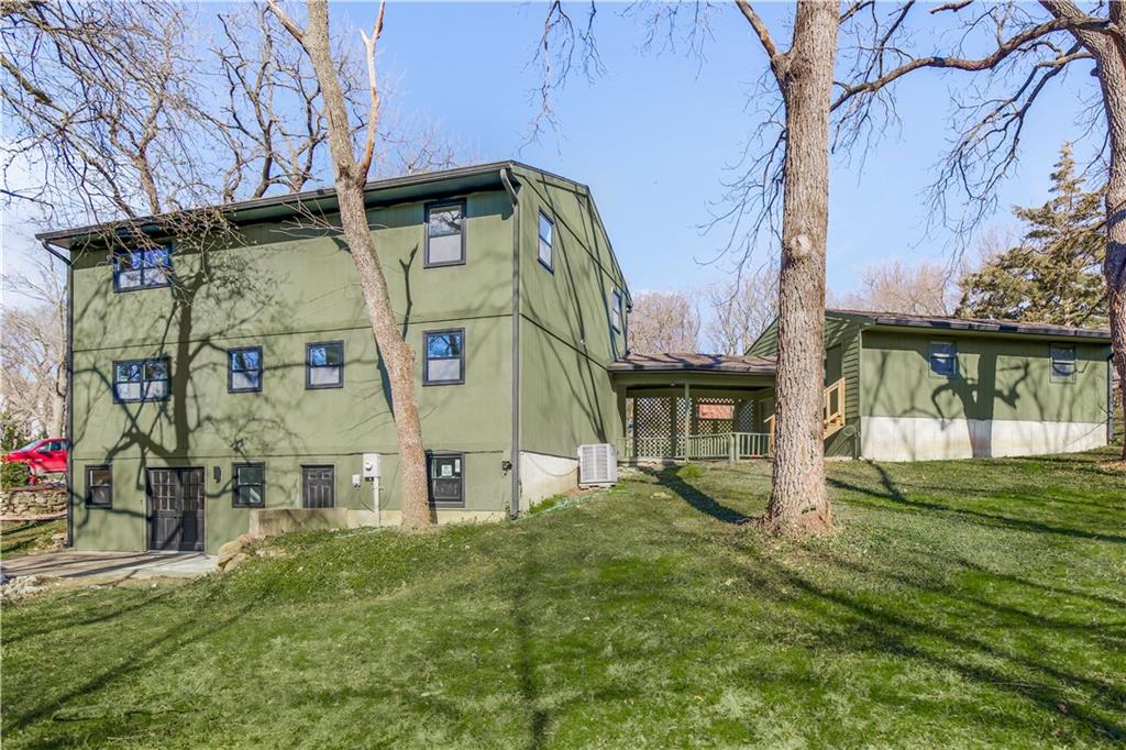 2729 Stratford Road Lawrence, KS 66049 - Photo 21 of 21