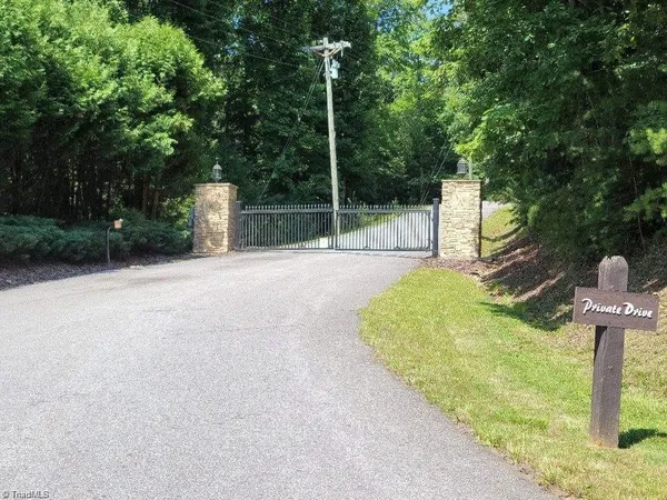 $12,500 | Lot 81 Sutter's Ridge Road, McGrady, NC 28649