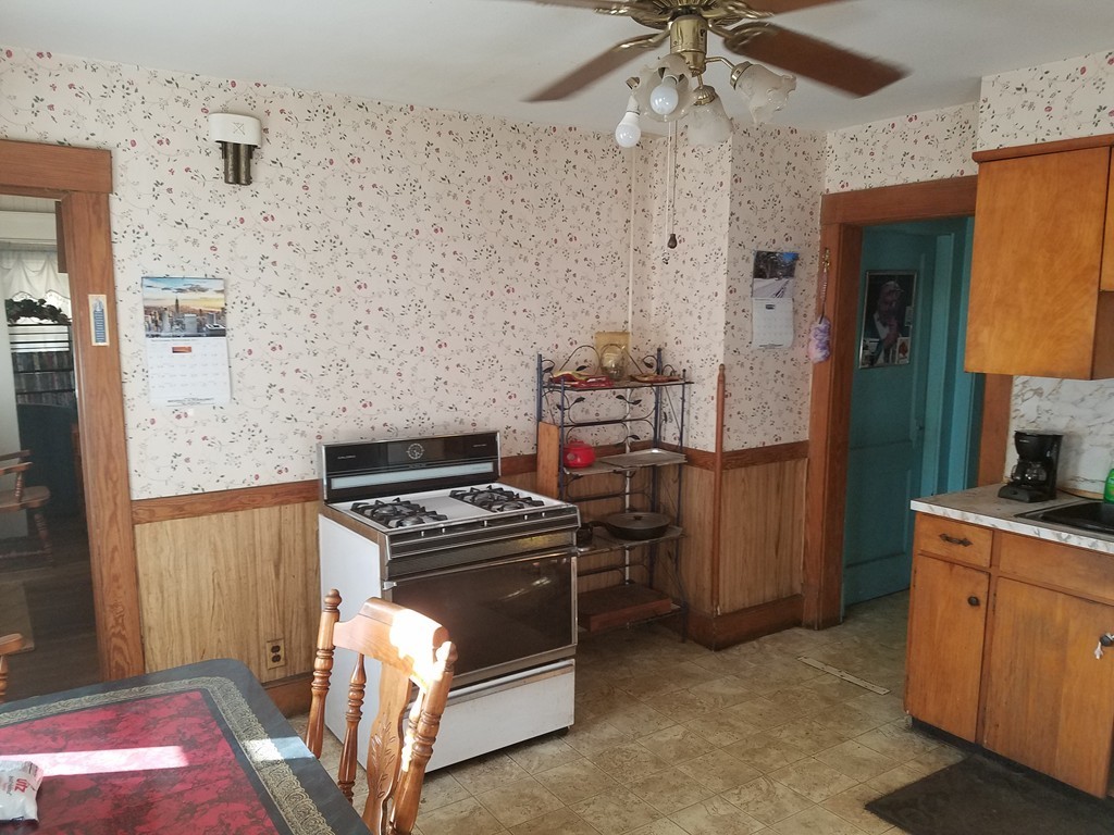 97-99 Miller Street Springfield, MA 01104 - Photo 9 of 14 Gallery Image 9