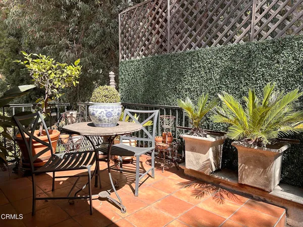 $1,538,000 | 70 North Arroyo Boulevard, Pasadena, CA 91105