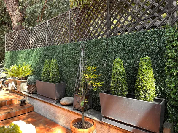 $1,538,000 | 70 North Arroyo Boulevard, Pasadena, CA 91105